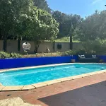 & Beach, Pool Carcassonne