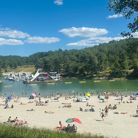 New! Carcassonne Lake, Pool Villa Вилла *