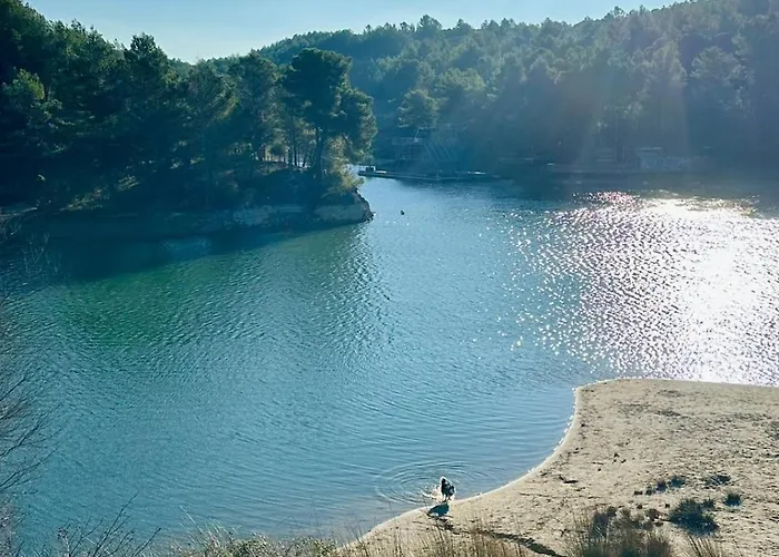 & Beach, Pool * Carcassonne